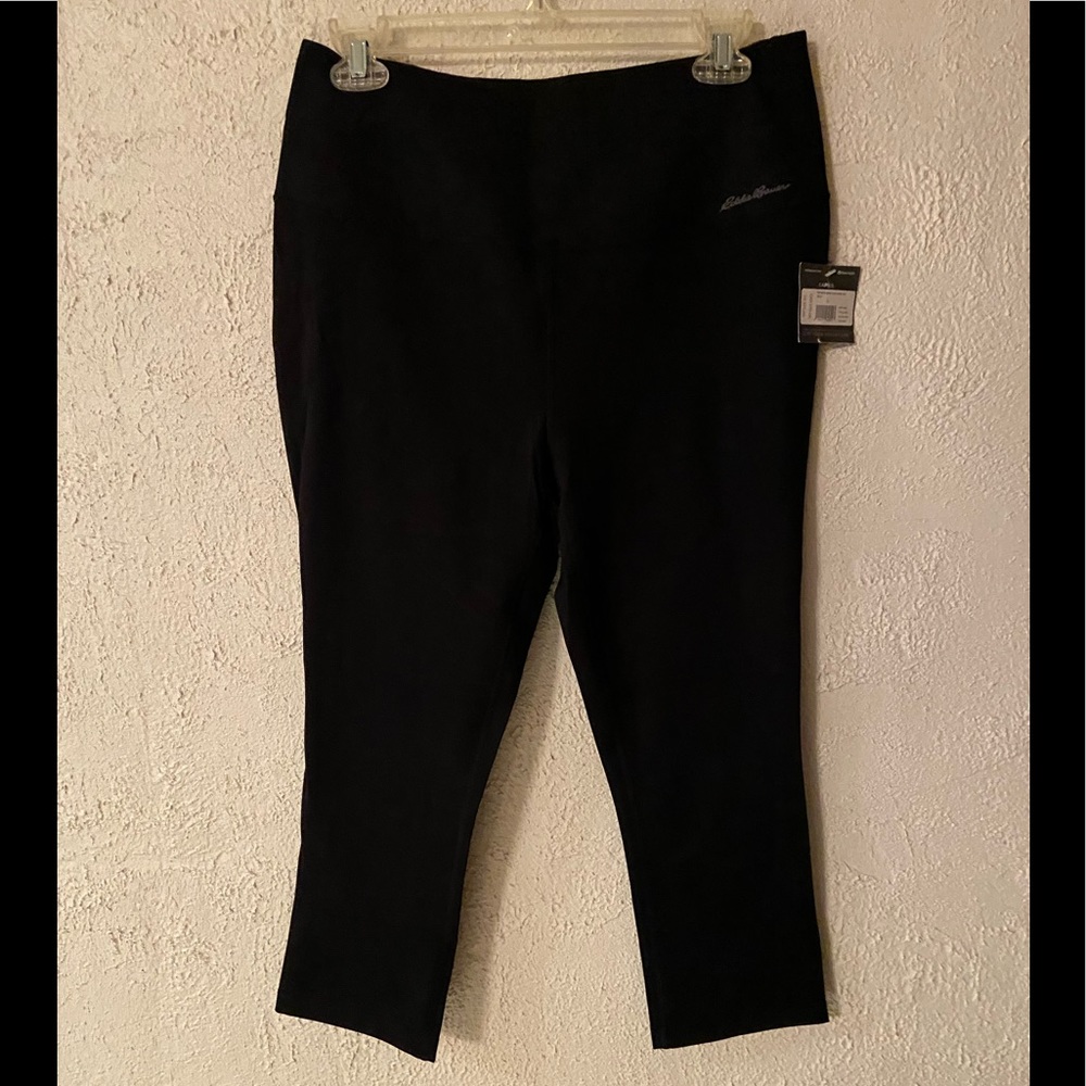 BN w/tags Eddie Bauer Movement Lux Capri - Large